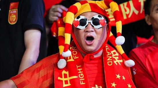 伊人久久亚洲精品一区