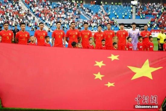 舔脚心的视频vk