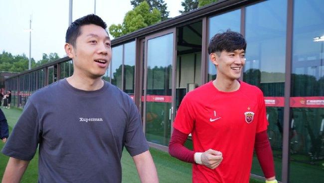 麻豆成人在线播放